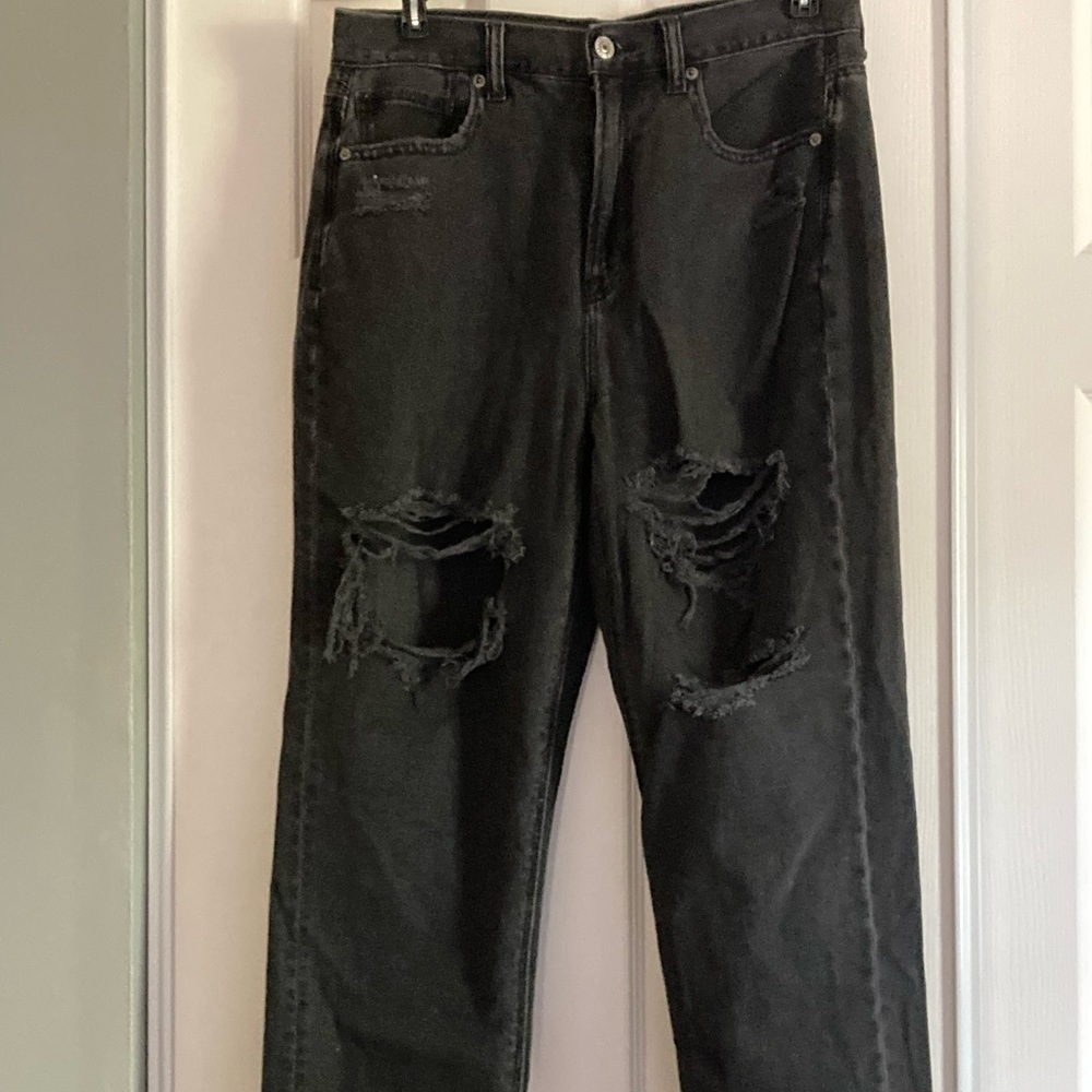 Black Mom Jeans